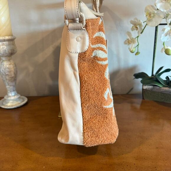CLEOBELLA Breezy Palms Weekend Bag NWT Moccasin Sold Out - Picture 14 of 16